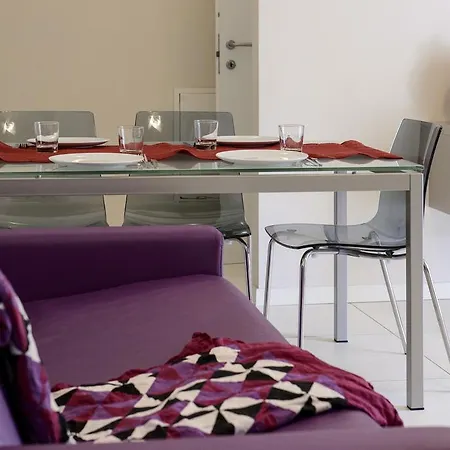 Apartahotel Millecento 3*