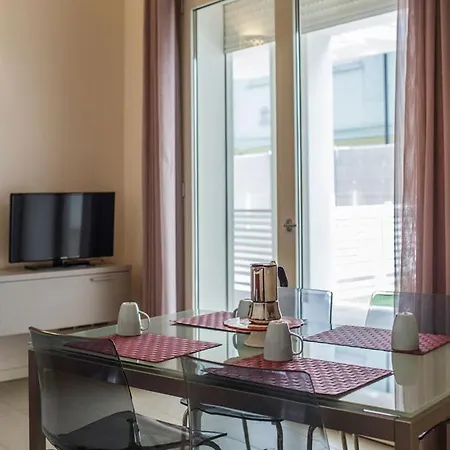 Millecento Apartahotel