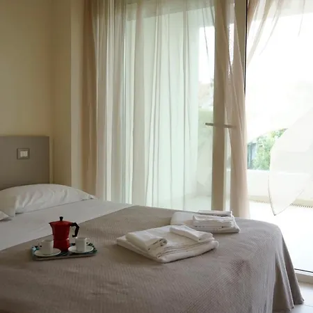 Millecento 3* تْشيزيناتيكو